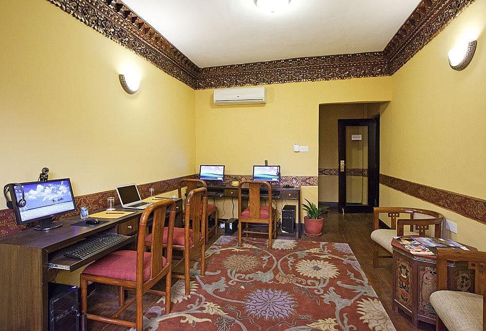 Hotel Tibet International Kathmandu Bagian luar foto