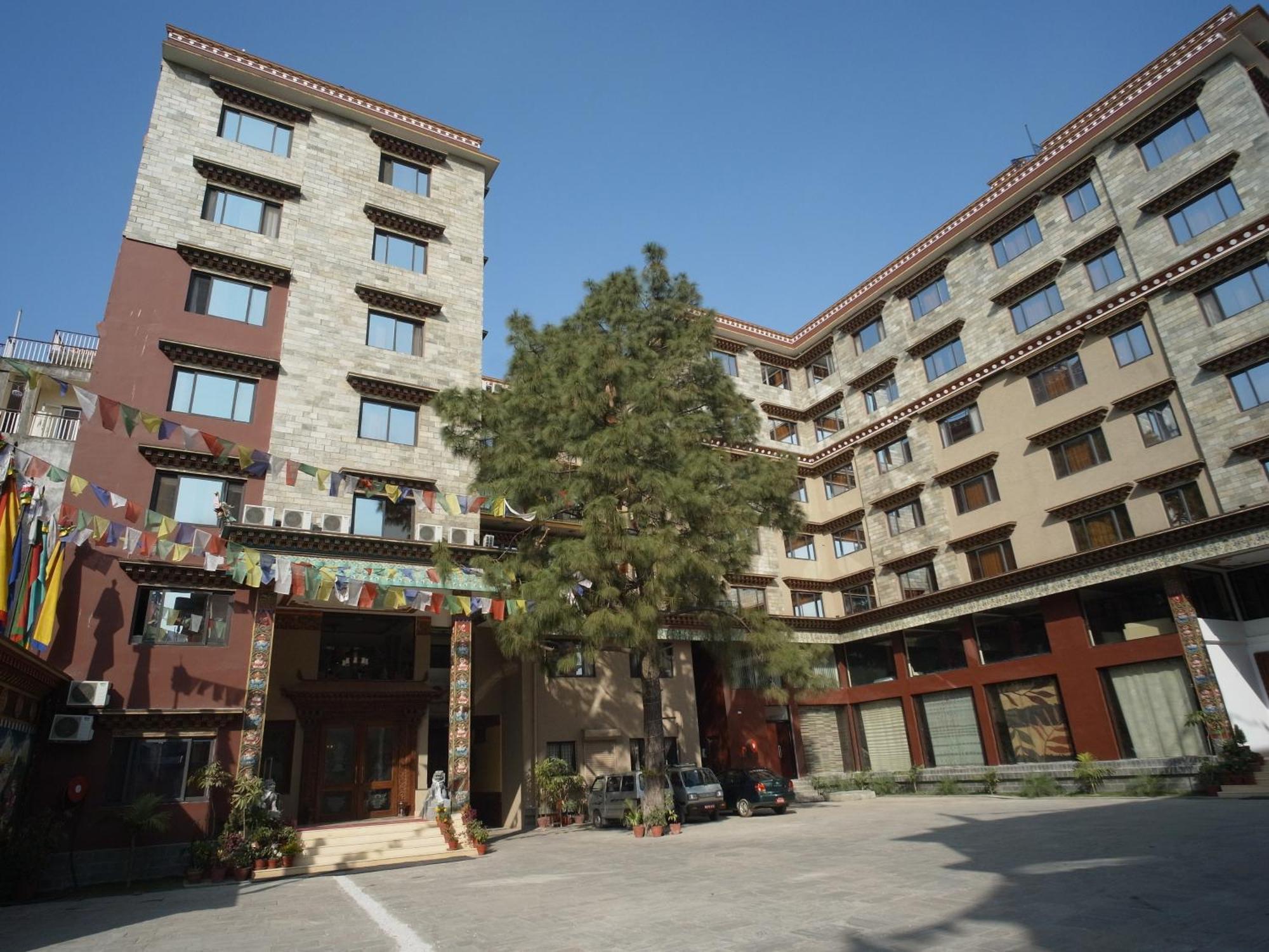 Hotel Tibet International Kathmandu Bagian luar foto