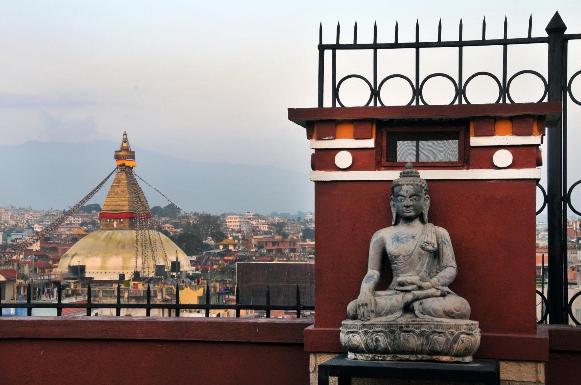 Hotel Tibet International Kathmandu Bagian luar foto