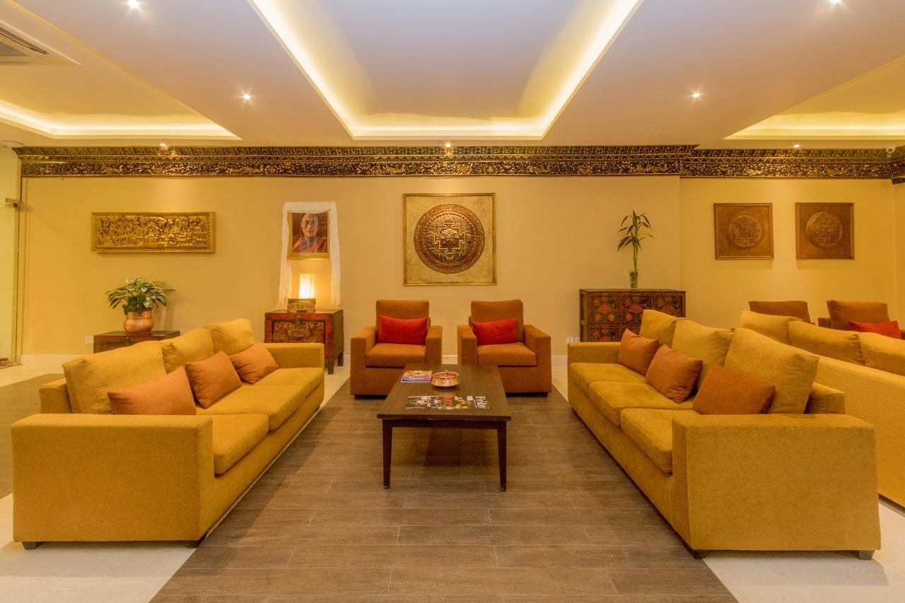 Hotel Tibet International Kathmandu Bagian luar foto