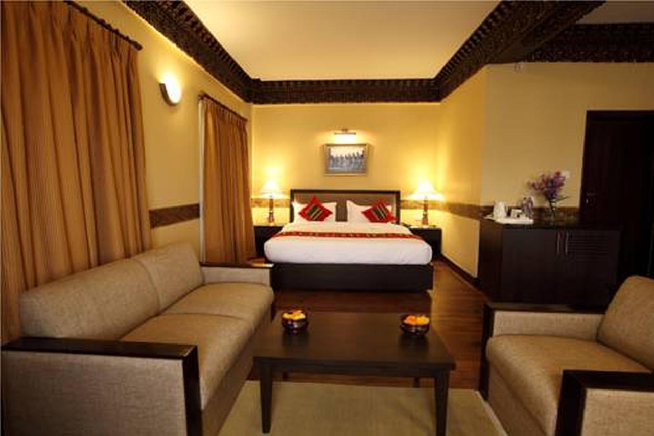 Hotel Tibet International Kathmandu Bagian luar foto