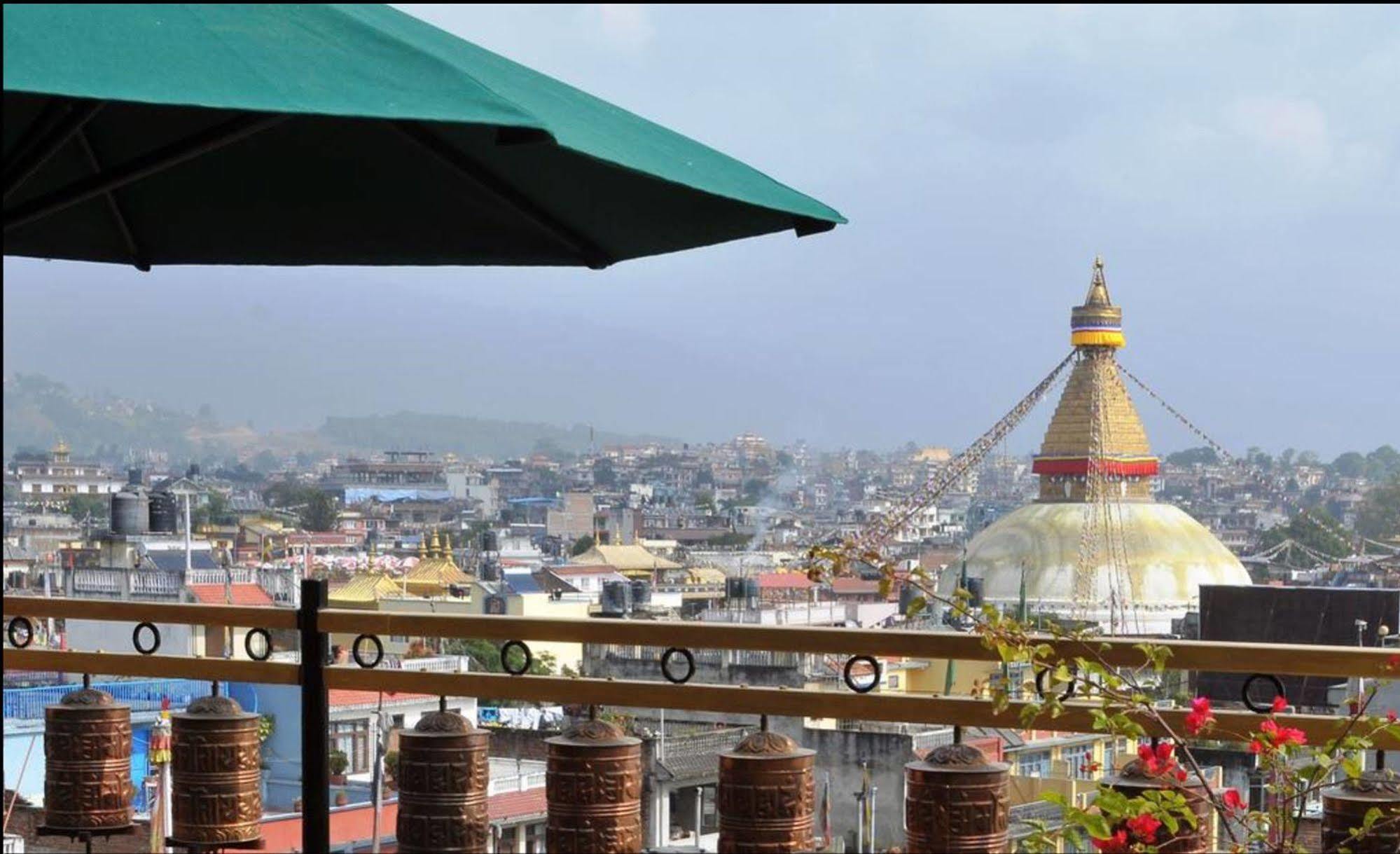 Hotel Tibet International Kathmandu Bagian luar foto