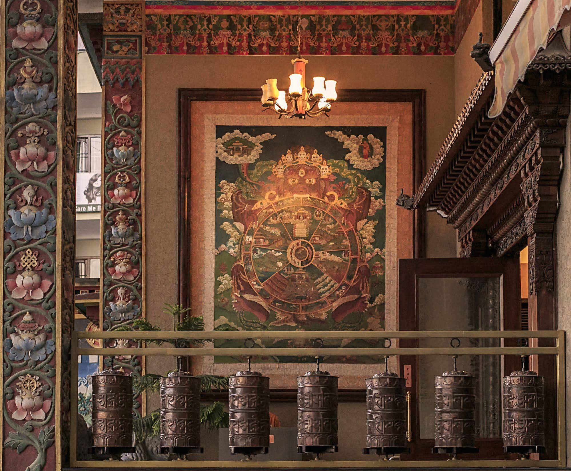 Hotel Tibet International Kathmandu Bagian luar foto