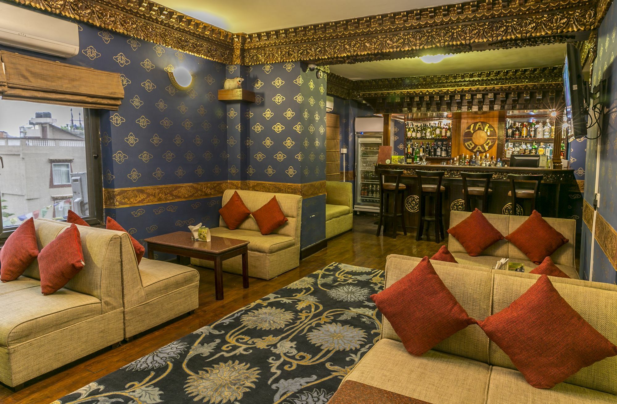 Hotel Tibet International Kathmandu Bagian luar foto