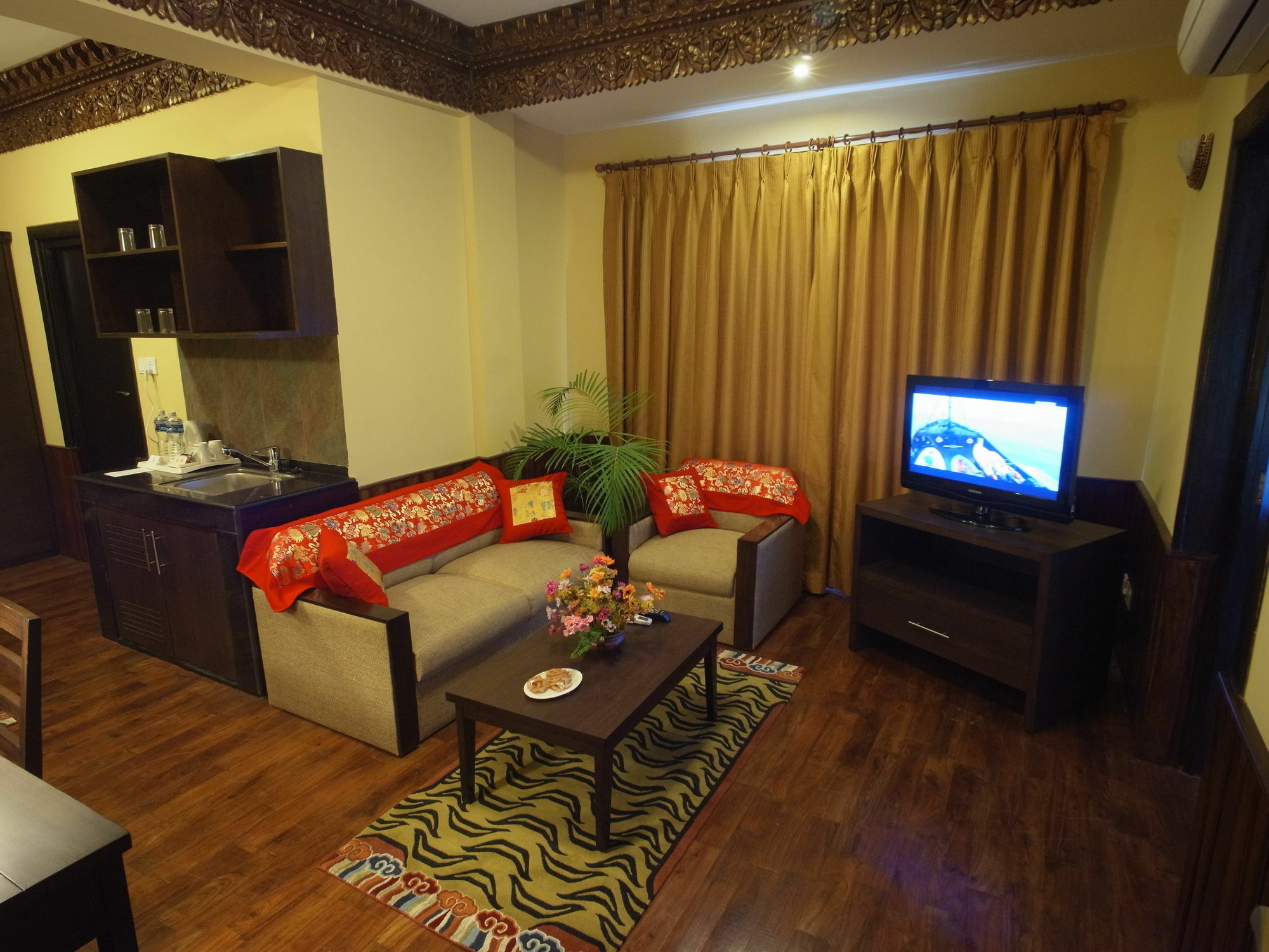 Hotel Tibet International Kathmandu Ruang foto